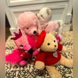 🥰valentine style stuffed animals